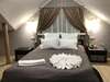 hotel_img
